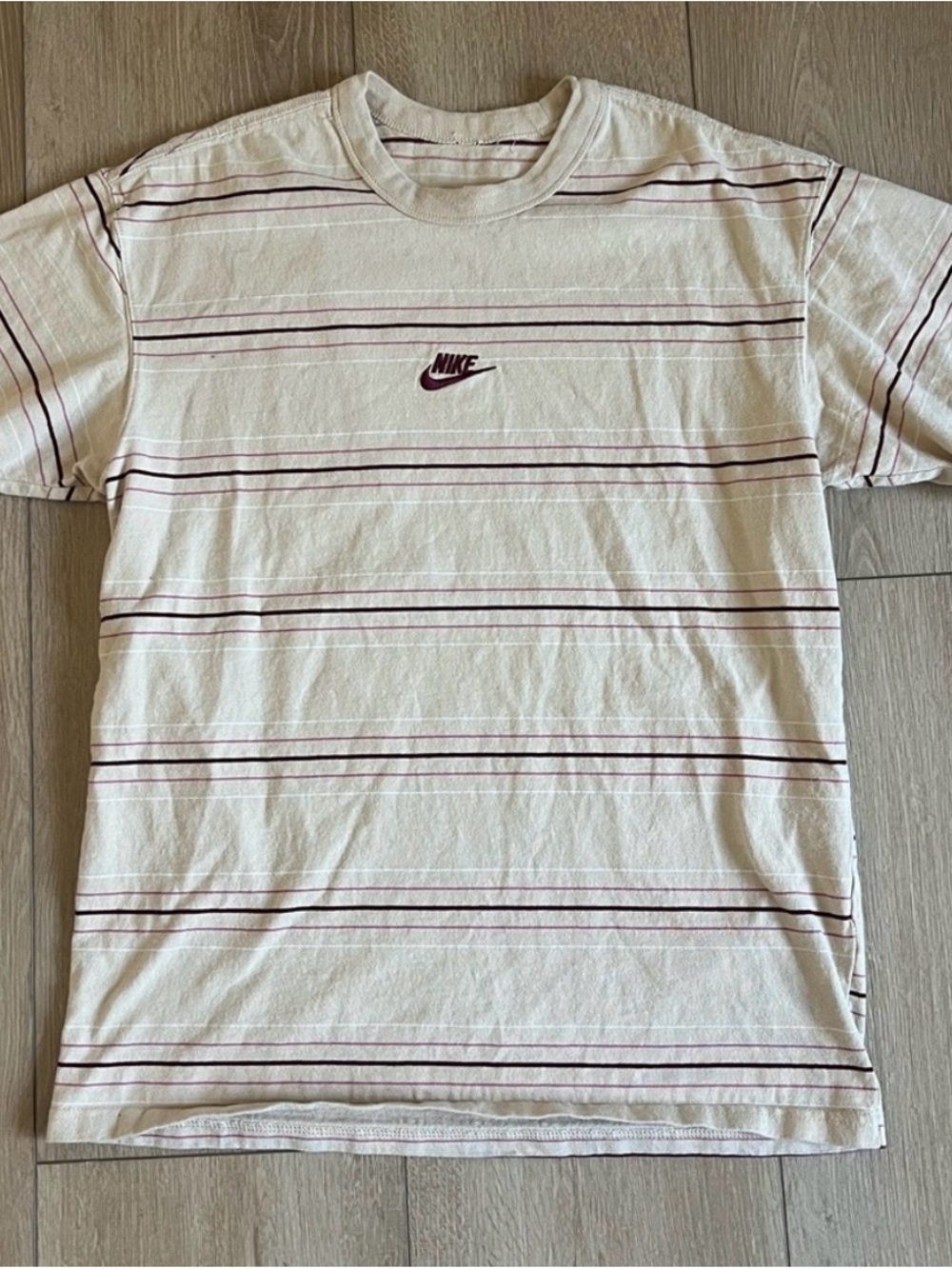 Nike Men’s Cream Tee with Burgundy Stripes size S